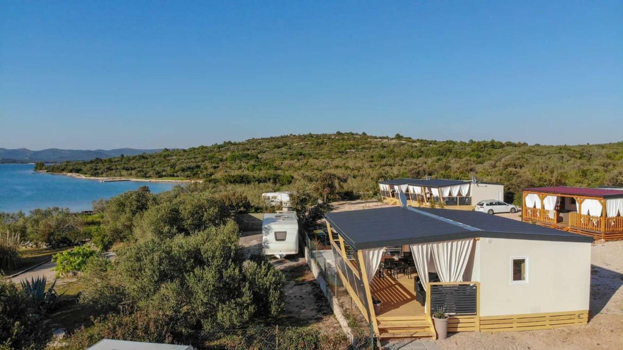 Mobile Home Laura Тисно Экстерьер фото