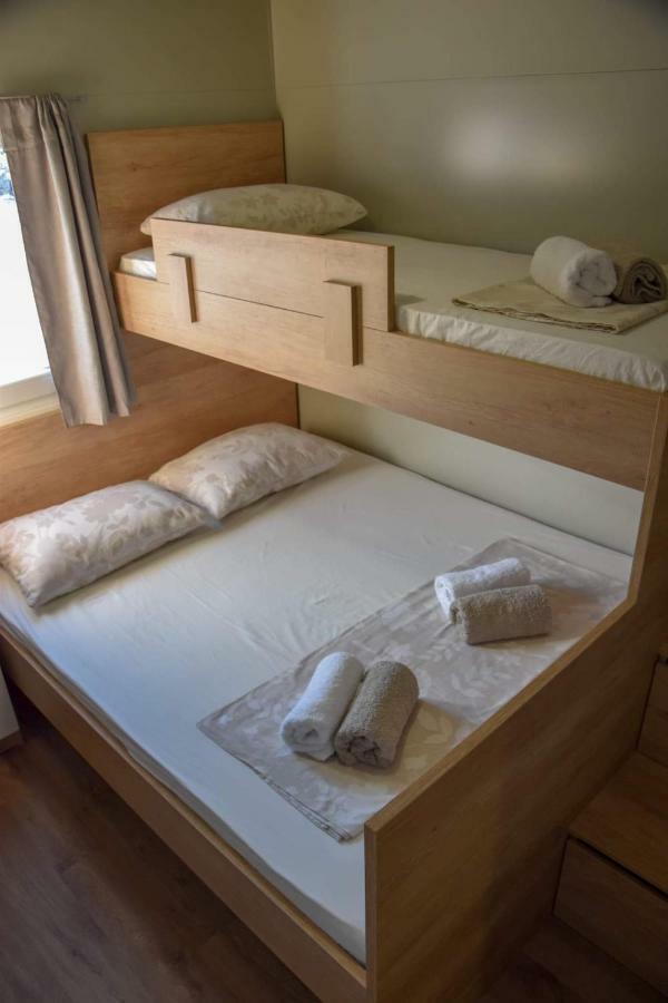 Mobile Home Laura Тисно Экстерьер фото